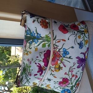 Gucci Flower garden crossbody messenger bag excellent prestined!